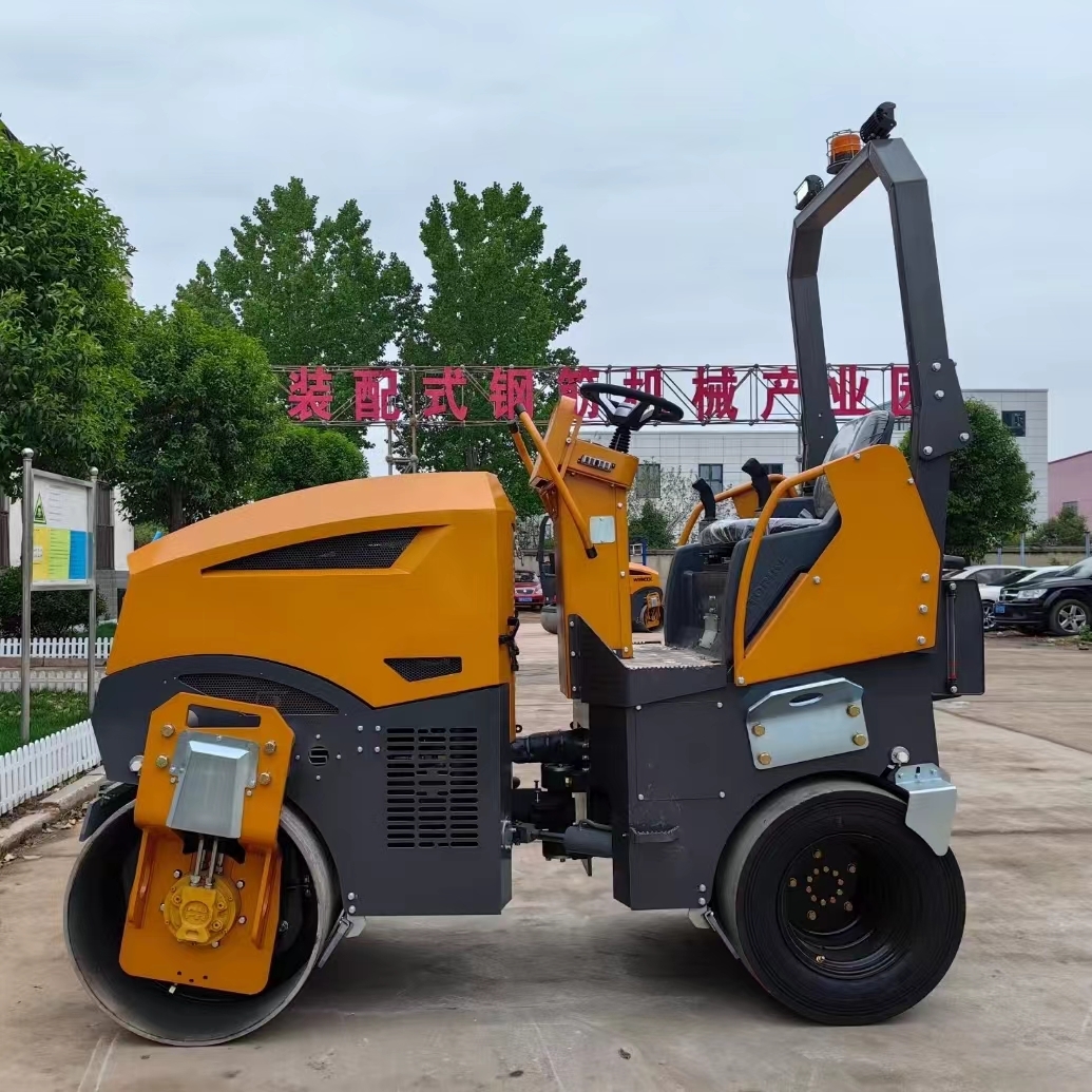 新款3.5吨前钢后胶座驾式压路机3500