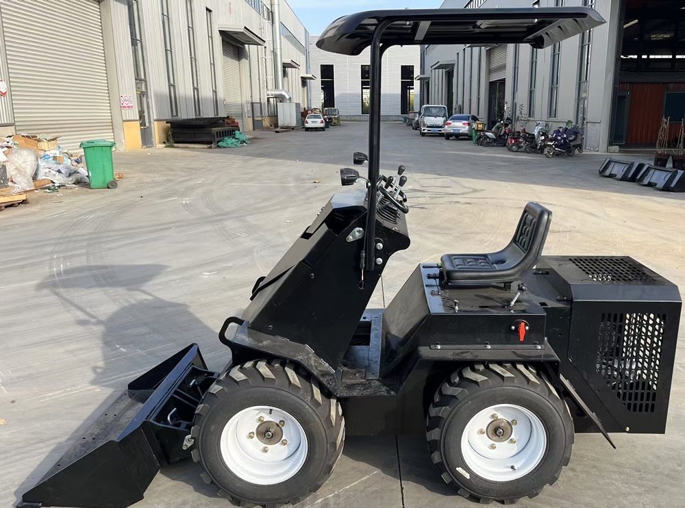 新澳资料1688(SDBM)轮胎式滑移装载机BM520