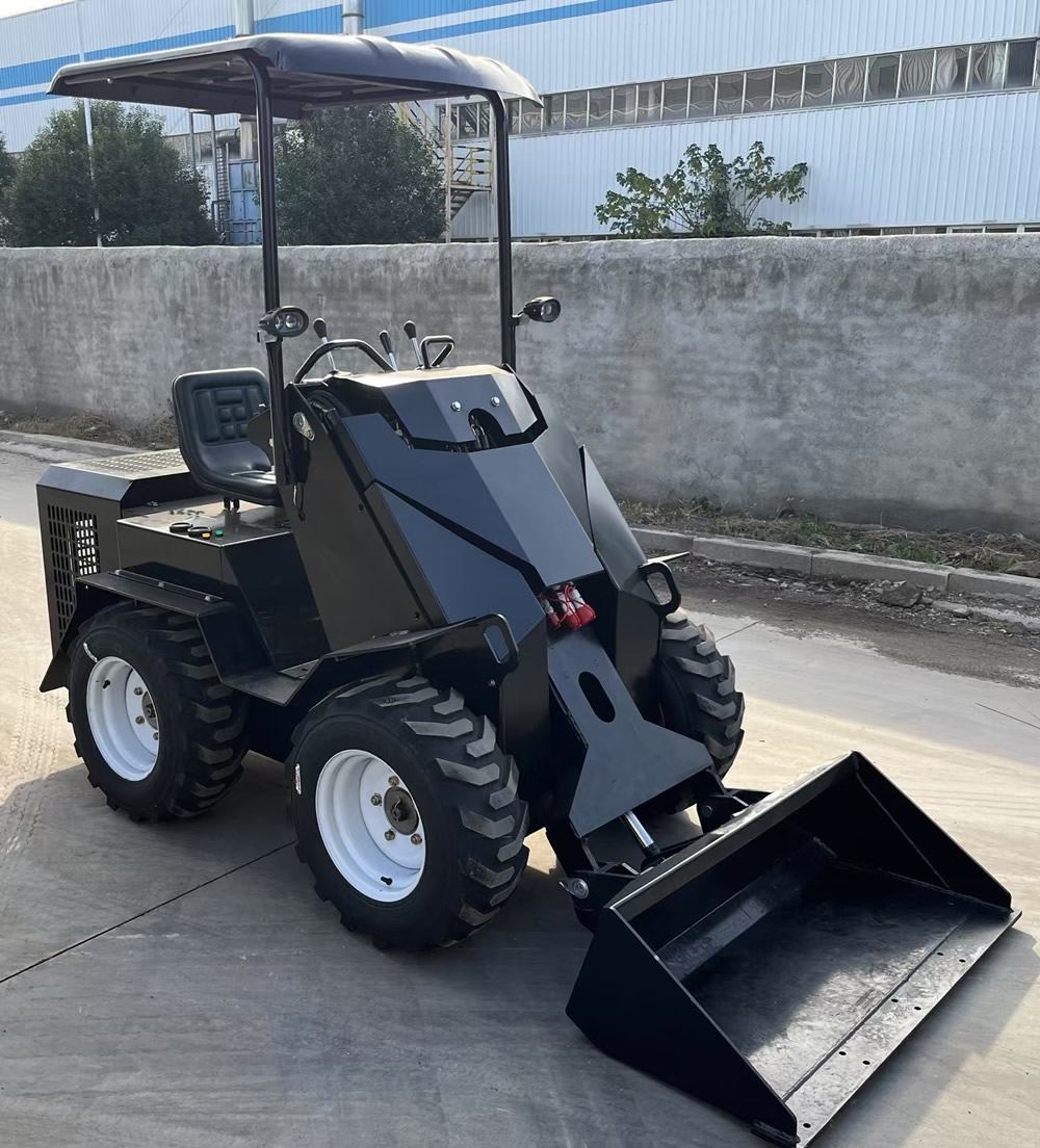 新澳资料1688(SDBM)轮胎式滑移装载机BM520